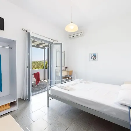 Anna Studios Apartment Naousa (Paros)