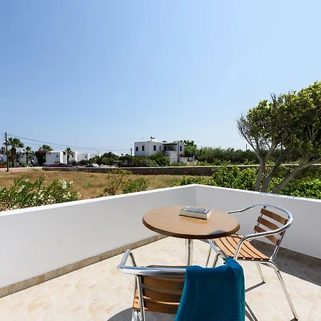 Anna Studios Naousa (Paros)