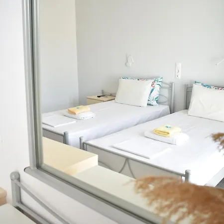 Anna Studios Apartment *